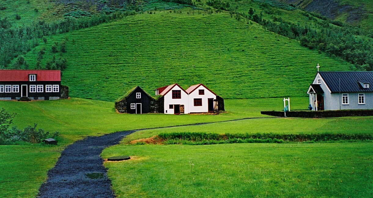 Skógar