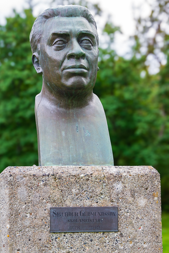 Sigurður Guðmundsson